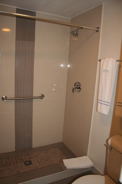 Oceanfront King 2 Photo 6