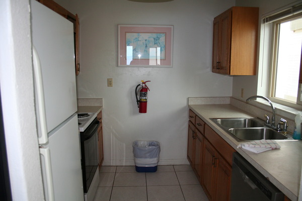 Oceanfront 2B Apt Photo 7