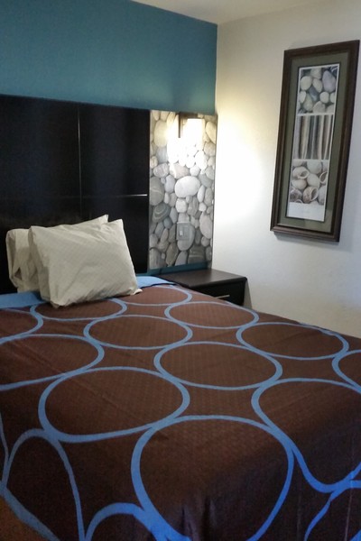 Oceanfront 2B Apt Photo 4