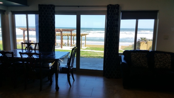 Oceanfront 2B Apt Photo 2