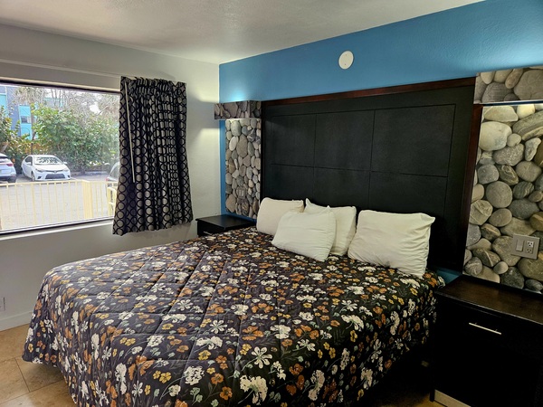 Accessible King 1 Photo 1