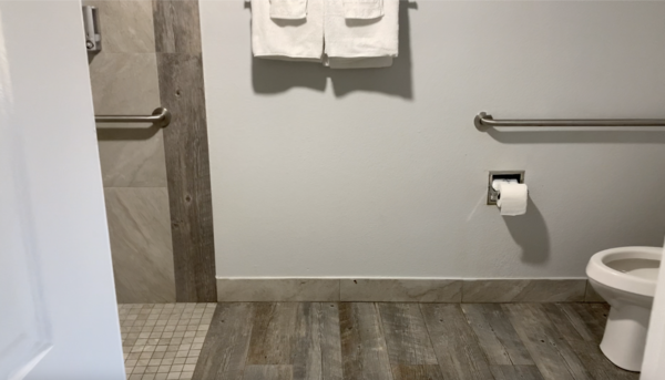 Accessible King 1 Photo 4